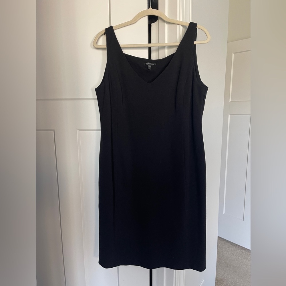 Eileen Fisher Viscose Ponte Sheath V Neck Sleeveless‎ Dress Black